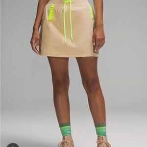 lululemon multi pocket hr hiking skirt